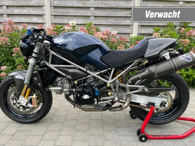 DUCATI monster s4 , Autobedrijf Gebr. Sprakel, Enschede