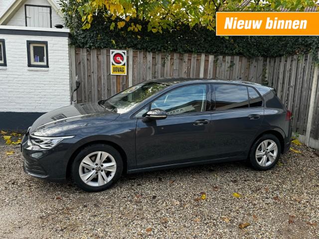 Volkswagen Golf - 1.0 TSI LIFE BNS nieuw model 2023