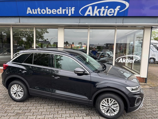 VOLKSWAGEN T-ROC 1.0 TSI LIFE EDITION, Autobedrijf Aktief, HAAKSBERGEN