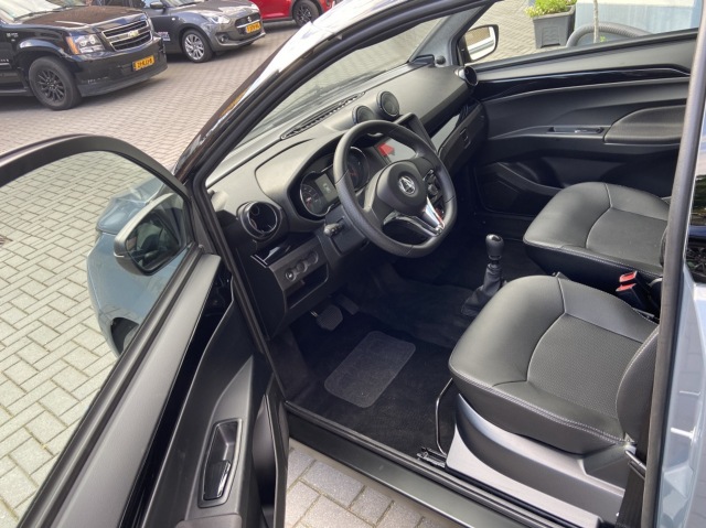 AIXAM CITY SPORT e-City SPORT [Volledig Electrisch   Parkeersensoren   DAB   Came, Wiegerinck B.V., Hengelo