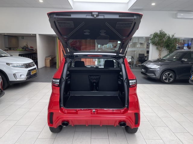 AIXAM CITY SPORT City Sport [ CAMERA I NAVI I APPEL CARPLAY / ANDROID AUTO I VERWARMING ], Wiegerinck B.V., Hengelo