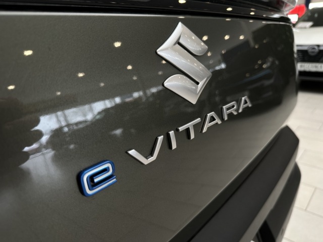 SUZUKI OVERIGE Style 61 kWh [ NU BIJ ONS IN DE SHOWROOM I 10 JAAR GARANTIE ], Wiegerinck B.V., Hengelo