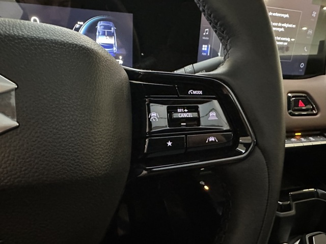 SUZUKI OVERIGE 61 kWh Style [ NU BIJ ONS IN DE SHOWROOM I 10 JAAR GARANTIE ], Wiegerinck B.V., Hengelo