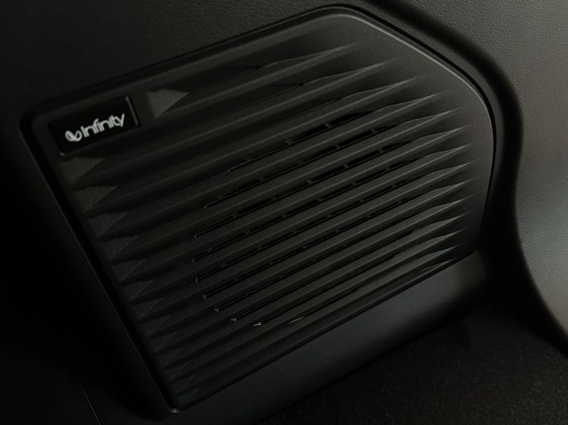 SUZUKI OVERIGE 61 kWh Style [ NU BIJ ONS IN DE SHOWROOM I 10 JAAR GARANTIE ], Wiegerinck B.V., Hengelo