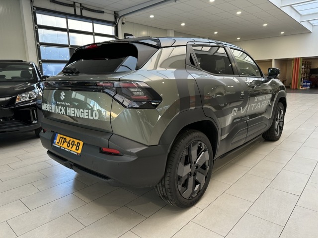 SUZUKI OVERIGE 61 kWh Style [ NU BIJ ONS IN DE SHOWROOM I 10 JAAR GARANTIE ], Wiegerinck B.V., Hengelo