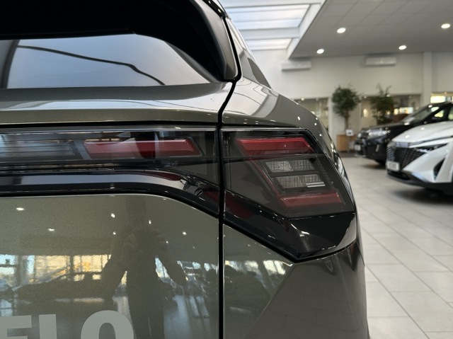 SUZUKI OVERIGE 61 kWh Style [ NU BIJ ONS IN DE SHOWROOM I 10 JAAR GARANTIE ], Wiegerinck B.V., Hengelo