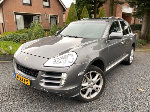 PORSCHE CAYENNE 4.8 S Aut. Luchtvering Schuifdak Xenon Leer Elek. trekhaak Young, Autobedrijf Rote, HAAKSBERGEN