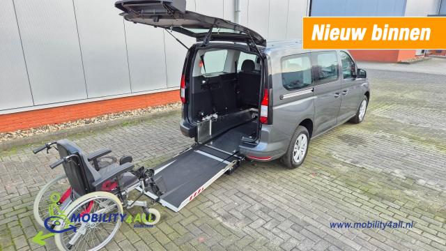 VOLKSWAGEN CADDY MAXI 2.0 TDi BleuMotion Euro 6 geschikt voor 1 rolstoel nieuw leverbaar bij Mobility4all