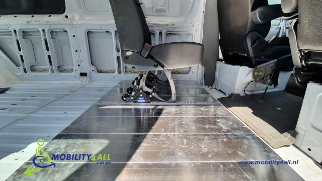 MERCEDES-BENZ SPRINTER zitplaatsen in Bus Camper, Mobility4all BV, Harbrinkhoek