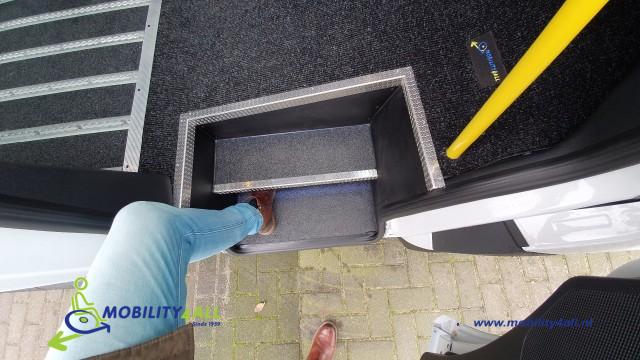 Rolstoelbus 9-persoons TE KOOP