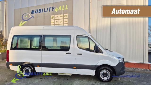 MERCEDES-BENZ SPRINTER Rolstoelbus 9-PERSOONS