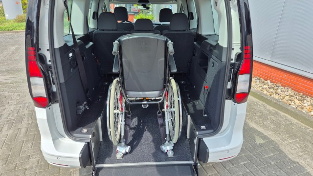 Rolstoelauto automaat