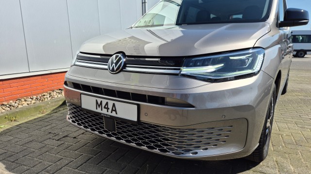 Rolstoelauto uit voorraad rijden ?