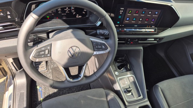 Rolstoelauto uit voorraad rijden ?