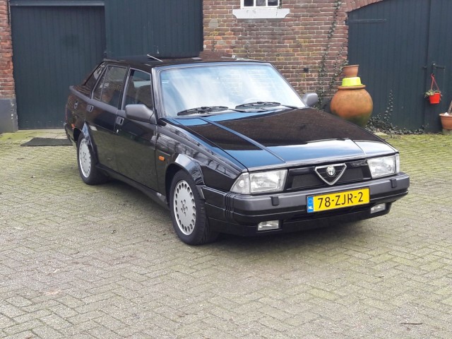 Alfa romeo 75 - 3.0 V6 QV 