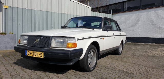 VOLVO 240 2.3 GLT , Autoservice Thom de Jong, Delden