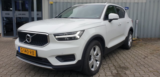 Volvo Xc40 - 1.5 T3 MOMENTUM PRO  Panorama dak
