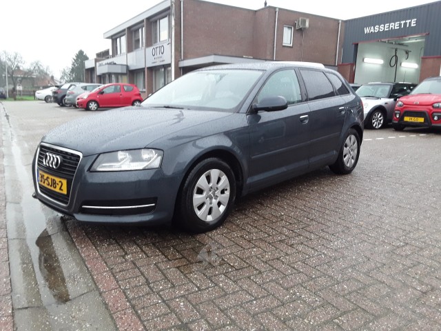 AUDI OVERIGE A3 1.6 TDI Attraction Pro Line Business, Autobedrijf Frans Wolters, Enter