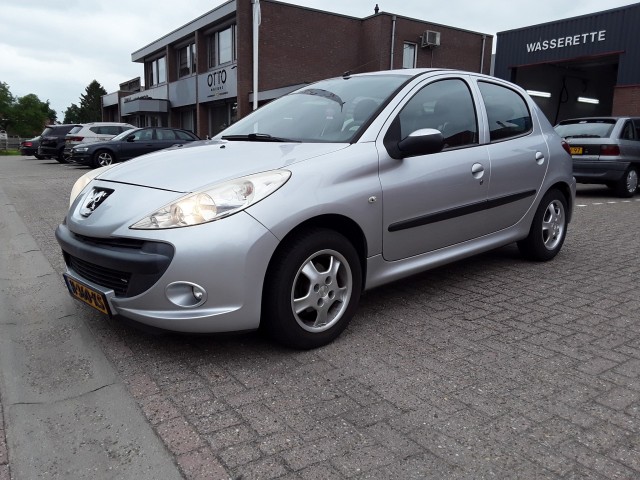 PEUGEOT 206+ 1.4 COMFORT, Autobedrijf Frans Wolters, Enter