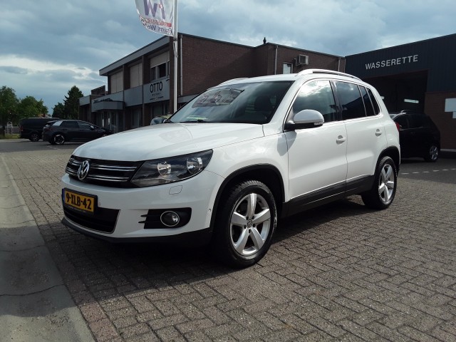 Volkswagen Tiguan - 1.4 TSI SPORT&STYLE