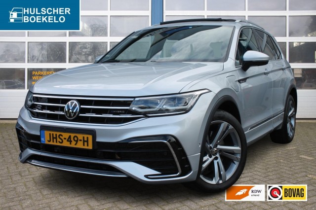 VOLKSWAGEN TIGUAN 1.4 TSI eHybrid R-Line Business+  Leder/Panorama Dak / originele T.haak, Auto Hulscher Boekelo B.V., Boekelo