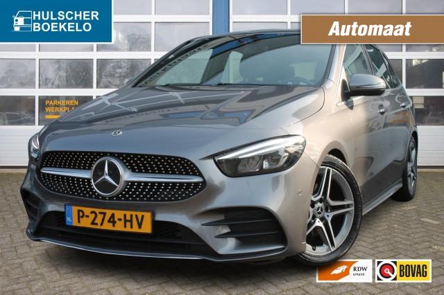 MERCEDES-BENZ B-KLASSE 180 BUS. SOL. AMG  Automaat / Afn. Trekhaak / , Auto Hulscher Boekelo B.V., Boekelo