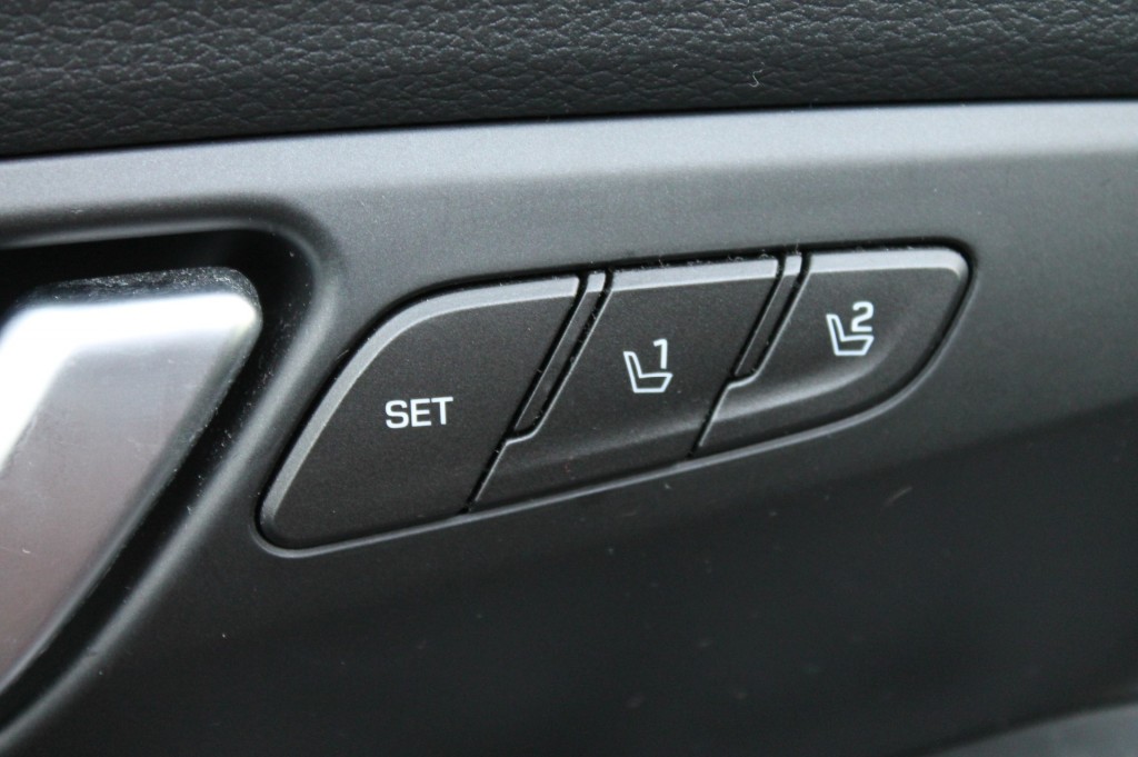 HYUNDAI, I30