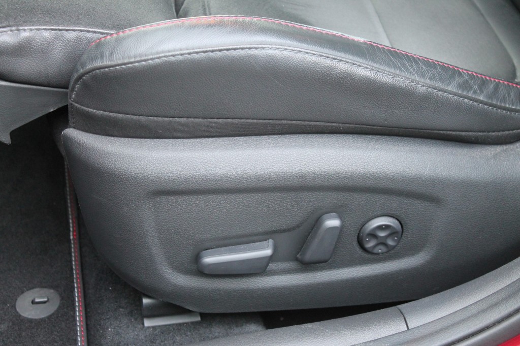 HYUNDAI, I30