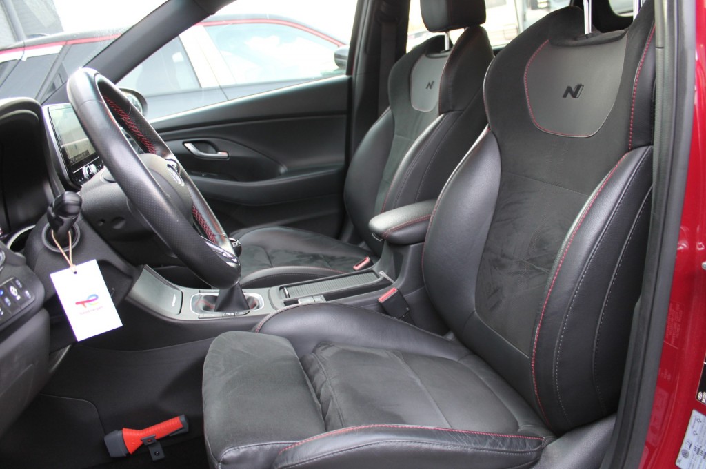 HYUNDAI, I30