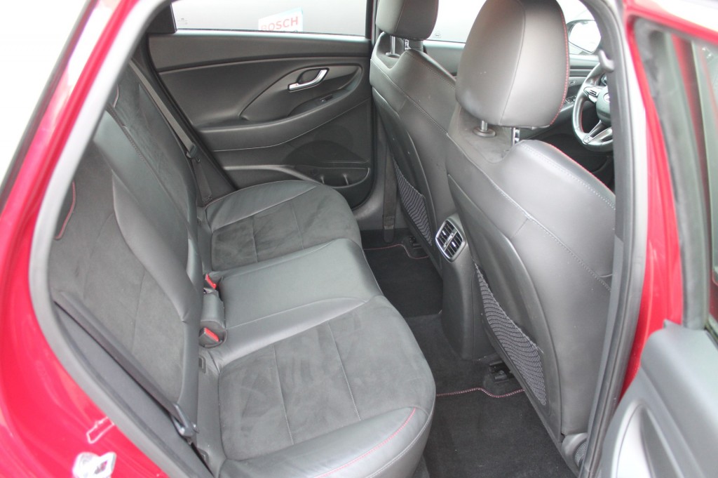 HYUNDAI, I30