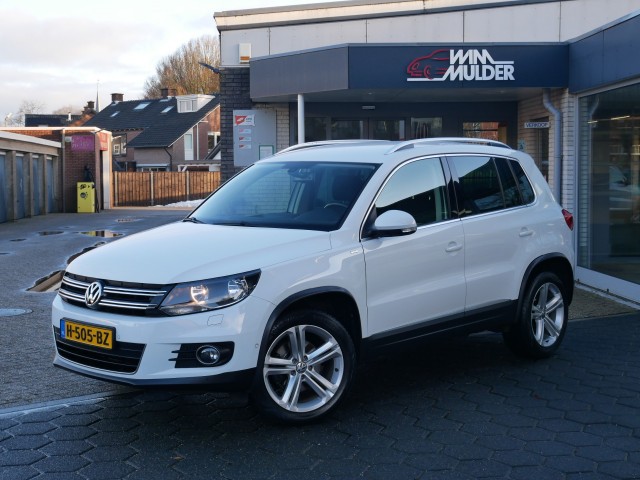 VOLKSWAGEN TIGUAN 1.4 TSI R-LINE ED.  **Clima//Lm//Th **, Autobedrijf Wim Mulder, Eerbeek