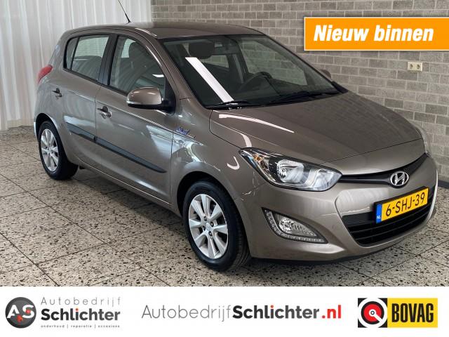 HYUNDAI I20 1.2 i-Deal Airco/Navigatie/EL-Ramen/PDC/LM-Velgen, Autobedrijf Schlichter, Hengelo