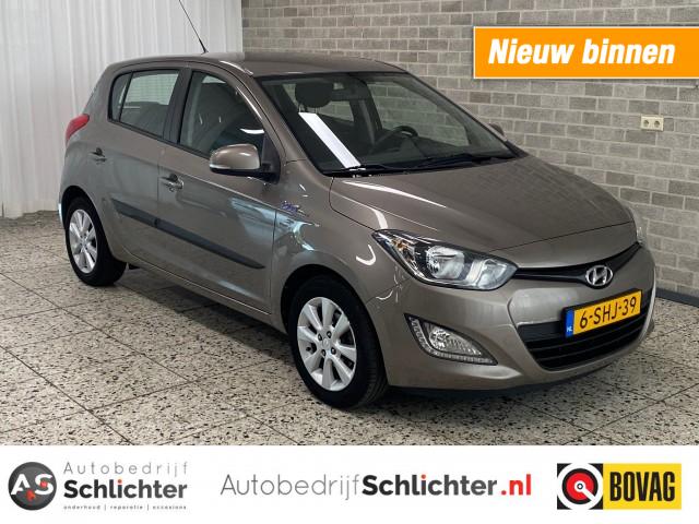 HYUNDAI I20 1.2 i-Deal Airco/Navigatie/EL-Ramen/PDC/LM-Velgen, Autobedrijf Schlichter, Hengelo
