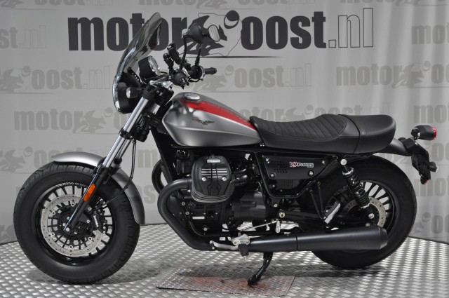 MOTO GUZZI V 9   BOBBER , Motor Oost, Enter