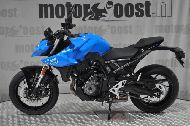 SUZUKI GSX-8S , Motor Oost, Enter