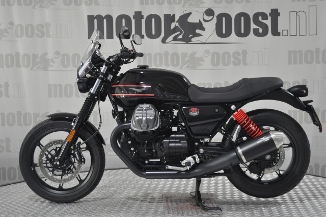 MOTO GUZZI V 7   STONE SPECIAL EDITION, Motor Oost, Enter