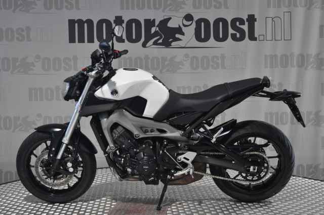 YAMAHA MT-09 , Motor Oost, Enter