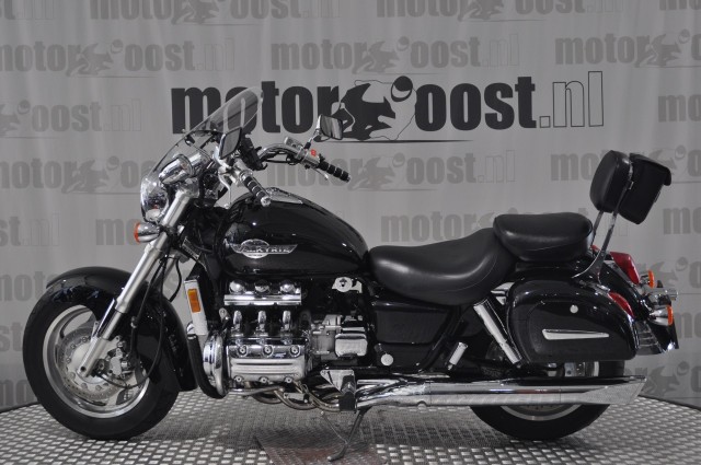 HONDA F 6 C    GL 1500 VALKERIE , Motor Oost, Enter