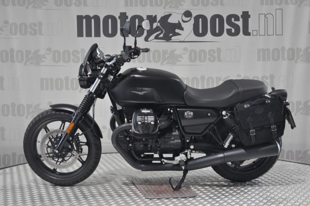 MOTO GUZZI V 7   STONE , Motor Oost, Enter