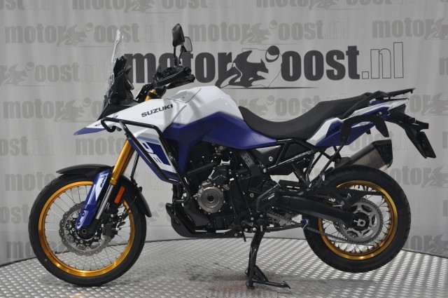 SUZUKI V-STROM 800 DE AKRAPOVIC   , Motor Oost, Enter