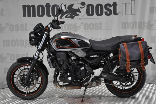 KAWASAKI Z 650 RS , Motor Oost, Enter