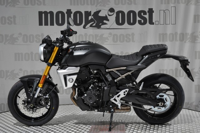 SUZUKI GSX-8T , Motor Oost, Enter
