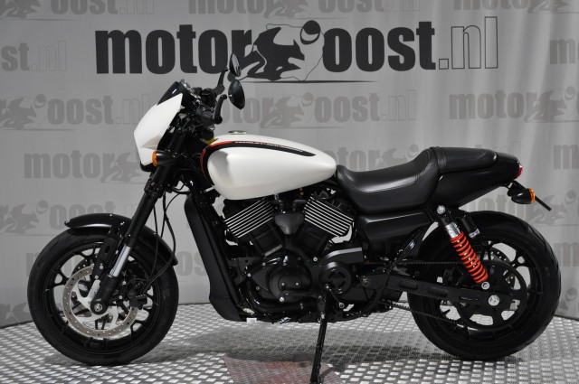HARLEY-DAVIDSON STREET ROD , Motor Oost, Enter