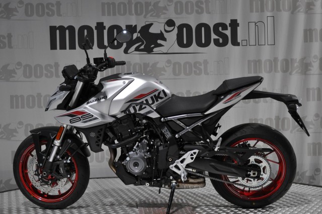 SUZUKI GSX-8S SPECIAL, Motor Oost, Enter