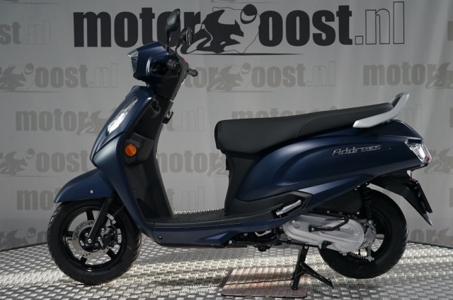 SUZUKI ADDRESS 125 A1 RIJBEWIJS    11 KW, Motor Oost, Enter