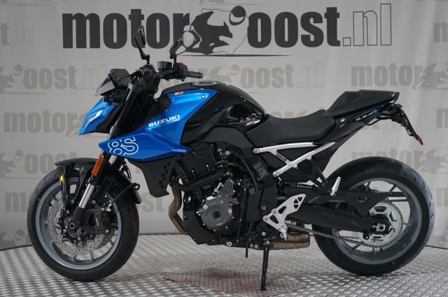 SUZUKI GSX-8S STREET XTREME PACK, Motor Oost, Enter