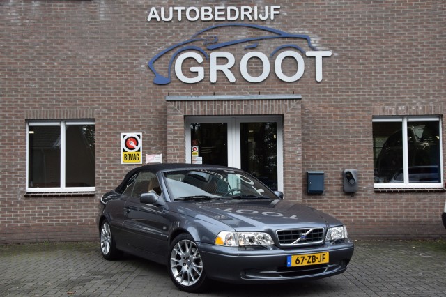 VOLVO C70 2.0 TURBO! NIEUWE KAP! ZEER NETJES, Autobedrijf C. Groot B.V., De Heurne