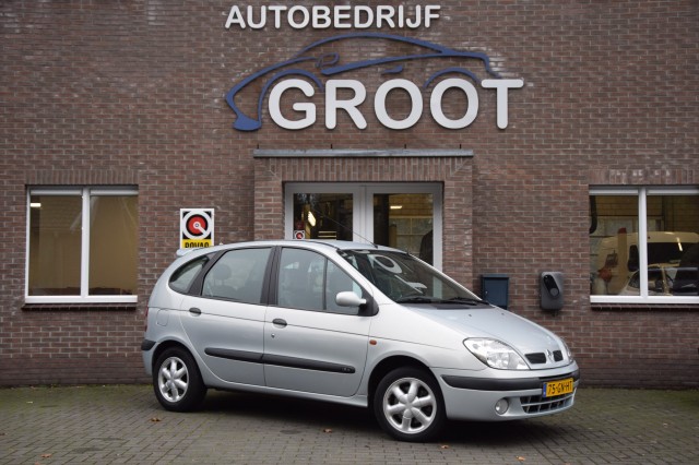 RENAULT SCENIC 1.6-16V, Autobedrijf C. Groot B.V., De Heurne