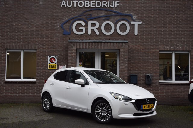 MAZDA 2 1.5 SKYACT-G LUXURY PANO.DAK + HEAD UP DISPLAY + XENON LED LAMPE, Autobedrijf C. Groot B.V., De Heurne