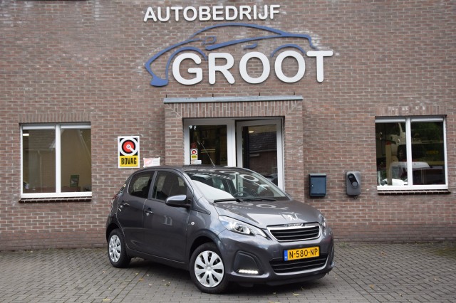 PEUGEOT 108